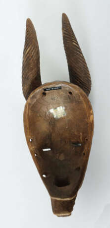 Zamble-Maske der Guro Elfenbeinküste, Holzmaske in Form eines Antilope… - photo 3
