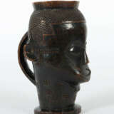 Palmweinbecher der Kuba DR Kongo, Holzbecher in Form eines Kopfes mit … - Foto 2