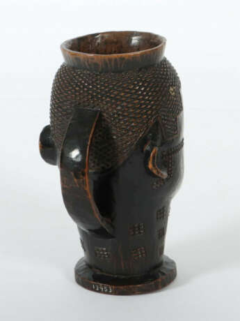 Palmweinbecher der Kuba DR Kongo, Holzbecher in Form eines Kopfes mit … - photo 3 Palmweinbecher der Kuba DR Kongo, Holzbecher in Form eines Kopfes mit … - photo 3