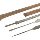 Schwertgeld und Lanzenspitzen Afrika, 1x Zahlungsmittel/sog. Schwertge… - фото 1