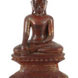Buddha Burma, um 1900, Holz, rostrot farbig gefasst, partiell Reste ei… - photo 1