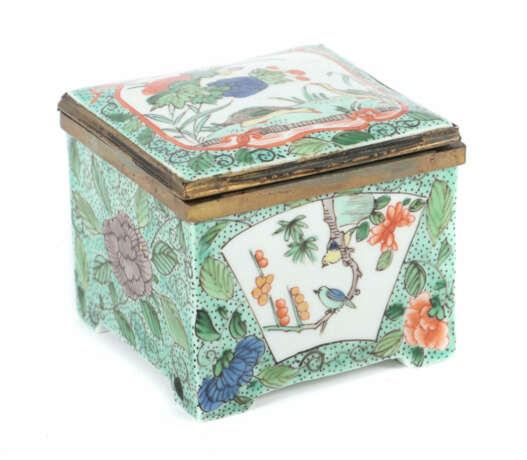 Tintenfass China, wohl späte Qing-Dynastie, Porzellan, polychrom bemal… - photo 1