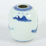Miniaturvase China, Qing-Dynastie, Porzellan, blaue Unterglasurmalerei… - фото 2