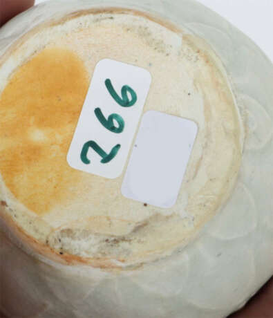 Kleine Deckelvase China, Song-Dynastie, 960 - 1279, Qingbei-Keramik, w… - Foto 3 Kleine Deckelvase China, Song-Dynastie, 960 - 1279, Qingbei-Keramik, w… - Foto 3