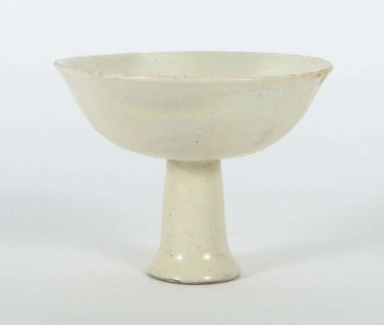 Fußschale China, Song-Dynastie, 960 - 1279, Keramik, beiger Scherben, … - Foto 1 Fußschale China, Song-Dynastie, 960 - 1279, Keramik, beiger Scherben, … - Foto 1