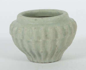 Rippenvase China, Song-Dynastie, 960 - 1279, Steingut, grauer Scherben…