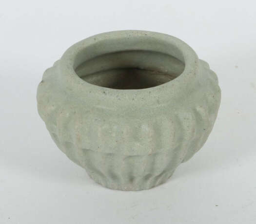 Rippenvase China, Song-Dynastie, 960 - 1279, Steingut, grauer Scherben… - photo 2 Rippenvase China, Song-Dynastie, 960 - 1279, Steingut, grauer Scherben… - photo 2