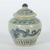 Kleine Deckelvase China, Ming-Dynastie, 1368 - 1644, Steingut, glasier… - photo 1