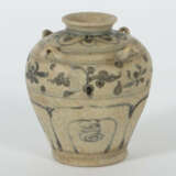 Vierhenkelvase China, Ming-Dynastie, 1368 - 1644, Steingut glasiert, b… - фото 1
