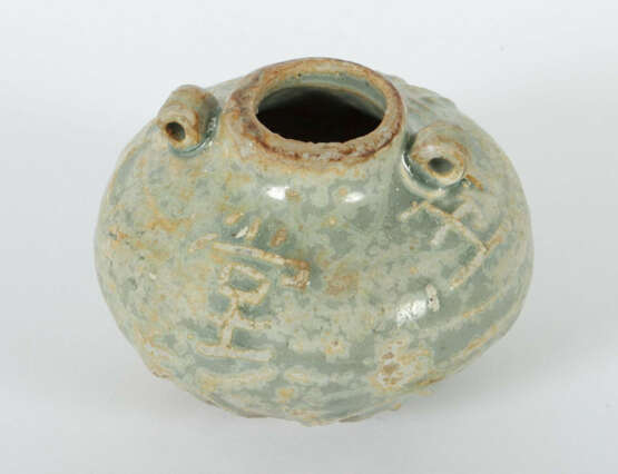 Kleine Zweihenkelvase China, Tang-Dynastie, 617 - 907, Steingut, graue… - photo 2
