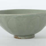 Lotusschale China, Song-Dynastie, 969 - 1279, Steingut, grauer Scherbe… - Foto 1