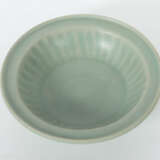 Lonquan-Schale China, Song-Dynastie, 960 - 1279, Keramik, grauer Scher… - Foto 1