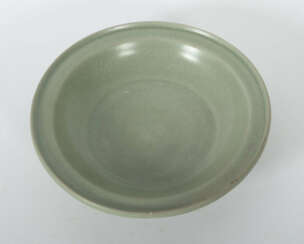 Schale China, Song-Dynastie, 960 - 1279, Lonquan-Keramik, seladonfarbe…