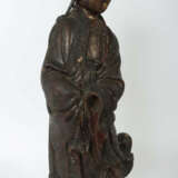 Guanyin China, 2. Hälfte 19. Jh., Holz, Goldlackierung, vollplastische… - Foto 2