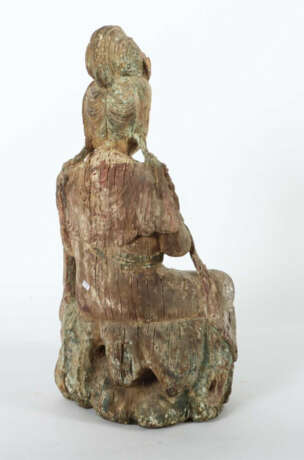 Guanyin China, 18./19. Jh., Holz, vollplastisch geschnitzt, Reste eine… - фото 2 Guanyin China, 18./19. Jh., Holz, vollplastisch geschnitzt, Reste eine… - фото 2