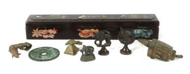 Konvolut Kleinantiquitäten Asien, 18./19./20 Jh., bestehend aus 8 Einz…