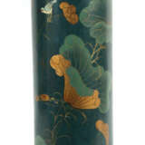 Blumensäule China, 20. Jh., Hohlzylinder, lackiertes Dekor mit Seerose… - Foto 1