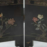 Paravent China, 20. Jh., schwarz lackierte Holzelemente mit Scharnierv… - фото 4