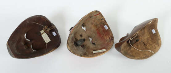 Drei Theatermasken Indonesien, Bogor, Java, 1. Hälfte bis Mitte 20. Jh… - photo 2