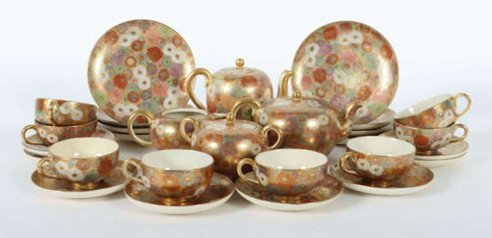 Satsuma Kaffee-/Teeservice für 8 Personen Japan, 1. Hälfte 20. Jh., Ke… - photo 1