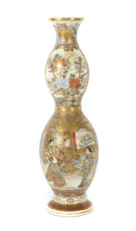 Satsuma-Kalebassenvase Japan, 19./20. Jh., Keramik, vollflächig polych… - фото 1 Satsuma-Kalebassenvase Japan, 19./20. Jh., Keramik, vollflächig polych… - фото 1