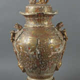 Monumentale Satsuma-Bodenvase Japan, um 1900, Keramik, beiger Scherben… - photo 1