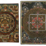 2 Mandala Thangkas Nepal, 1. Hälfte 20. Jh., Tempera auf Leinen, ein T… - photo 1