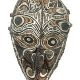 Sepik-Maske Papua-Neuguinea, Holzrahmen mit Rattan und Kunststoffgeweb… - фото 1