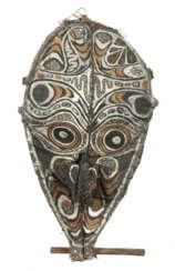 Sepik-Maske Papua-Neuguinea, Holzrahmen mit Rattan und Kunststoffgeweb…