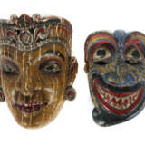2 Masken Sri Lanka, Weligama, Mitte 20. Jh., Holz geschnitzt, polychro… - фото 1