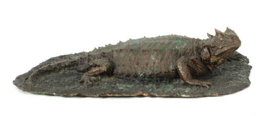 Bildhauer des 20. Jh. ''Riesenkröten-Echse'', Bronze patiniert, vollpl… - Foto 1 Bildhauer des 20. Jh. ''Riesenkröten-Echse'', Bronze patiniert, vollpl… - Foto 1