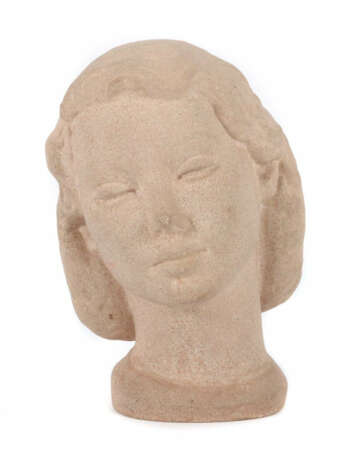 Dänischer Künstler des 20. Jh. ''Mädchenkopf'', Sandsteinguß, vollplas… - Foto 1 Dänischer Künstler des 20. Jh. ''Mädchenkopf'', Sandsteinguß, vollplas… - Foto 1
