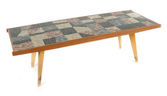 Zimmermann, W. deutscher Kunsthandwerker, Mitte 20. Jh., Mosaiktisch, … - photo 1 Zimmermann, W. deutscher Kunsthandwerker, Mitte 20. Jh., Mosaiktisch, … - photo 1