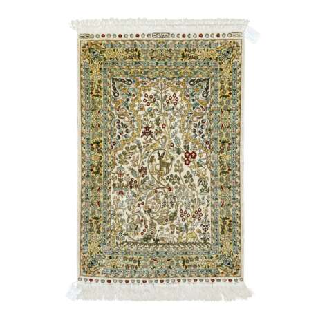 Orientteppich aus Seide, 20. Jahrhundert, 92x61 cm. - Foto 1