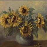 Beyer, Otto (1885 Kattowitz-1962 Berlin) "Sonnenblumen in blauer Vase", Öl/MP., sign. u.r., 60x75, Rahmen, (An der Kunsthochschule Breslau studierte er um 1900, anschließend an der Kunstakademie Königsberg bei … - Foto 1
