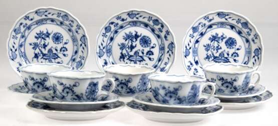 5 Teetassen mit UT und 6 Dessertteller (1 x best,) Zwiebelmuster, Stadt Meißen - фото 1