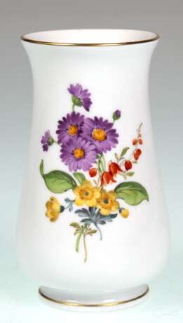 Kleine Meißen-Vase, Bunte Blume 3 mit Goldrändern, 1. Wahl, H. 11 cm - фото 1