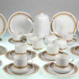 Kaffeeservice für 12 Personen "Duo Indian Rice", Rosenthal studio-linie, 41-teilig, bestehend aus Kaffeekanne, 2 Zuckerdosen, 2 Sahnekännchen, 12 Kaffeetassen mit UT und 12 Kuchentellern - фото 1