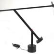 Schreibtischlampe &quot;Artemide Tizio&quot;, schwarz, Design Richard Sapper, 1970er Jahre, vollständig, H. 30 cm - 116 cm - Now at the auction
