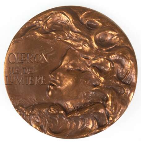 Bronze-Medaille von Pierre Dauphin "Oleron ile de Lumiere", Dm. 7 cm - photo 1 Bronze-Medaille von Pierre Dauphin "Oleron ile de Lumiere", Dm. 7 cm - photo 1