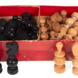 Alte Schachfiguren, Holz, H. 3,5 cm - 6 cm - Foto 1