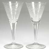 2 Sektkelche, Moser Maharani, ausgestellte Kuppa mit floralem Tiefschliff, Stand mit Facettenschliff, H. 20 cm - photo 1