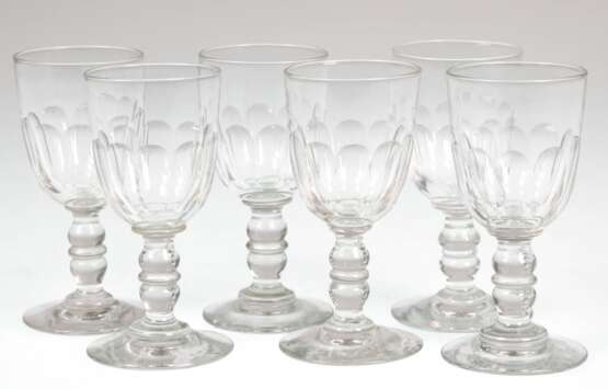 6 Biedermeier-Gläser, Facettenschliff, H. 11 cm - photo 1