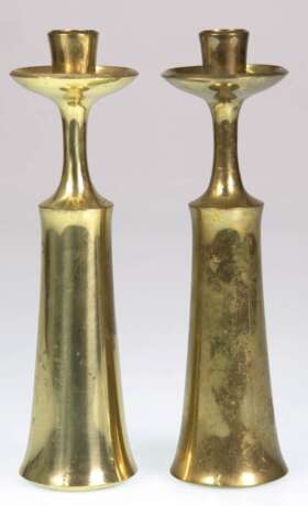 2 Kerzenständer, Jens Quistgaard, Messing, H. 24 cm - Foto 1