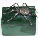 Malachit-Dose mit plastischer Silber-Spinne, Dose 2,3x4,5x3,6 cm - photo 1