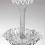 Etagere aus Opalinglas mit Emailmalerei, um 1930, 2-teilig, H. 20 cm - фото 1