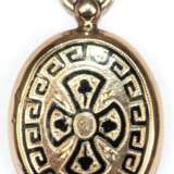 Biedermeier-Medaillon, 585er GG, ca. 2,9 g, Maße mit Öse ca. 3,5 x 2,1, schwarz emailliert mit leichten Gebrauchspuren - photo 1