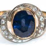 Ring, 750er GG, ca. 4,3 g, 1 Saphir von ca. 2,6 ct., Brillanten ca. 0,15 ct. in 925er Silberfassung, RG 58, Innendurchmesser 18,4 mm - фото 1