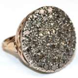 Ring, GG 14 kt. ca. 10,9 g, großer Ringkopf ca. 2,3 cm, Durchmesser, Pavee-gefasste Diamanten, ca. 2,0 ct. in Silberfassung, RG 53, Innendurchmesser 16,8 mm - photo 1