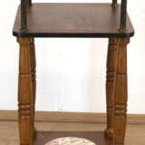 Serviertisch, 3-etagig, Holz mit Marmorplatte, mit Messing-Galerie, unten fest montierter Teller, 87x38x38 cm - photo 1